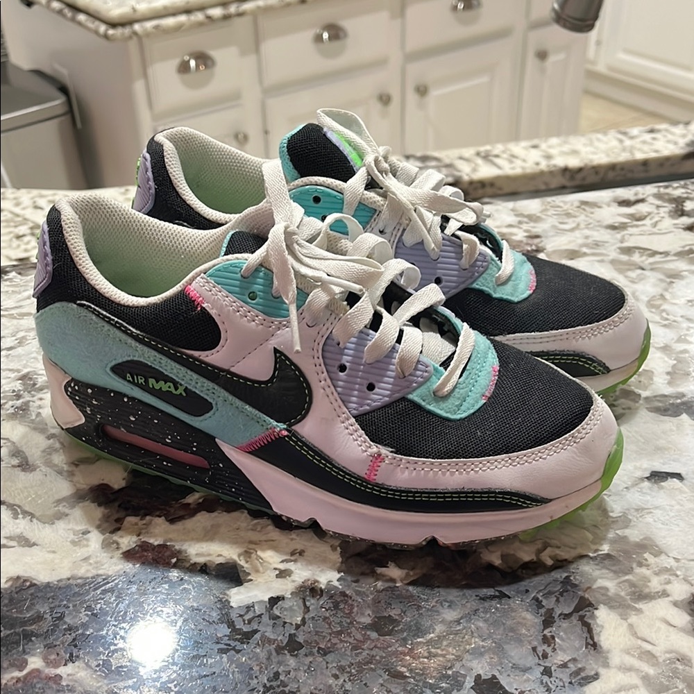 Nike Air Max 90 Exeter Edition Shoes